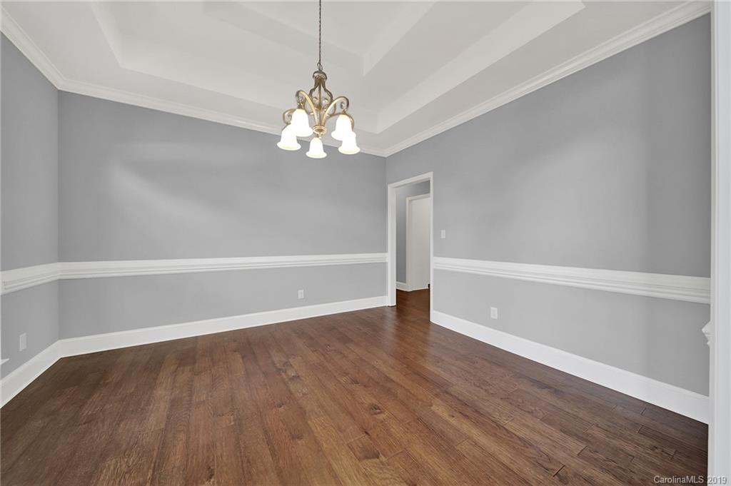 715 Beacon Knoll Lane Fort Mill, SC 29708 - Photo 5 of 33 Gallery Image 5