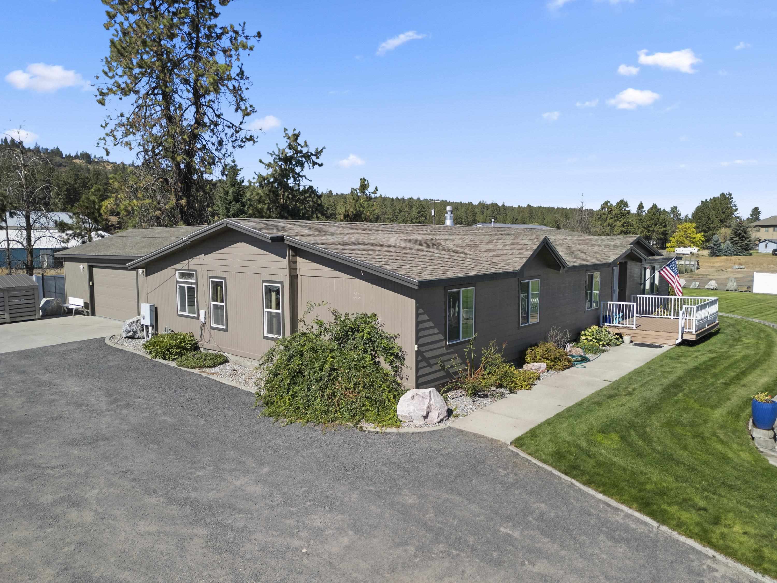 2610 South Dishman Mica Road Spokane, WA 99206 - Photo 4 of 49 Gallery Image 4