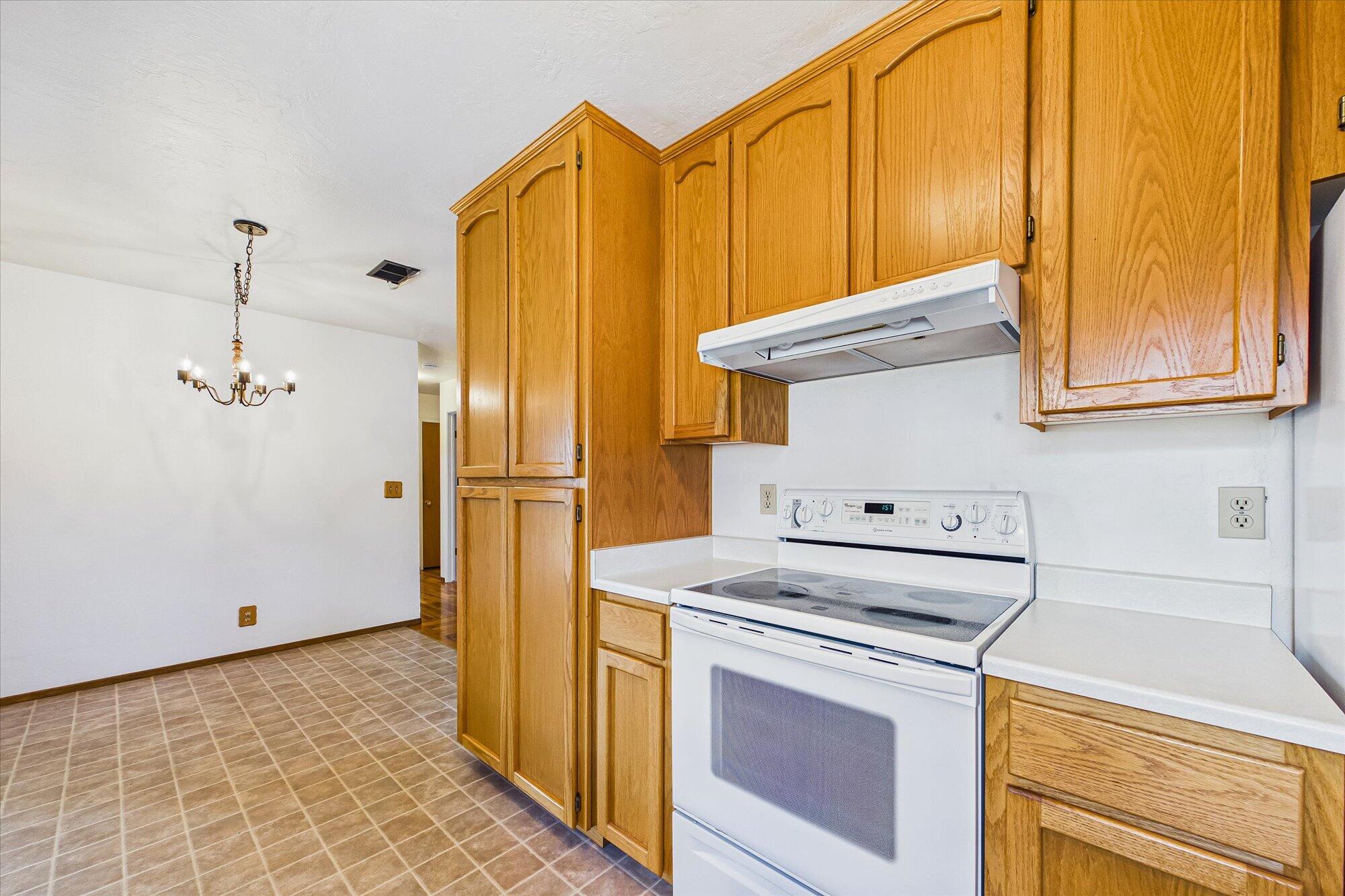 2117 11th Street Arcata, CA 95521 - Photo 16 of 41