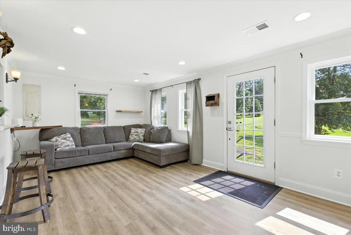 8064 Taylor Road Catlett, VA 20119 - Photo 2 of 32 Gallery Image 2