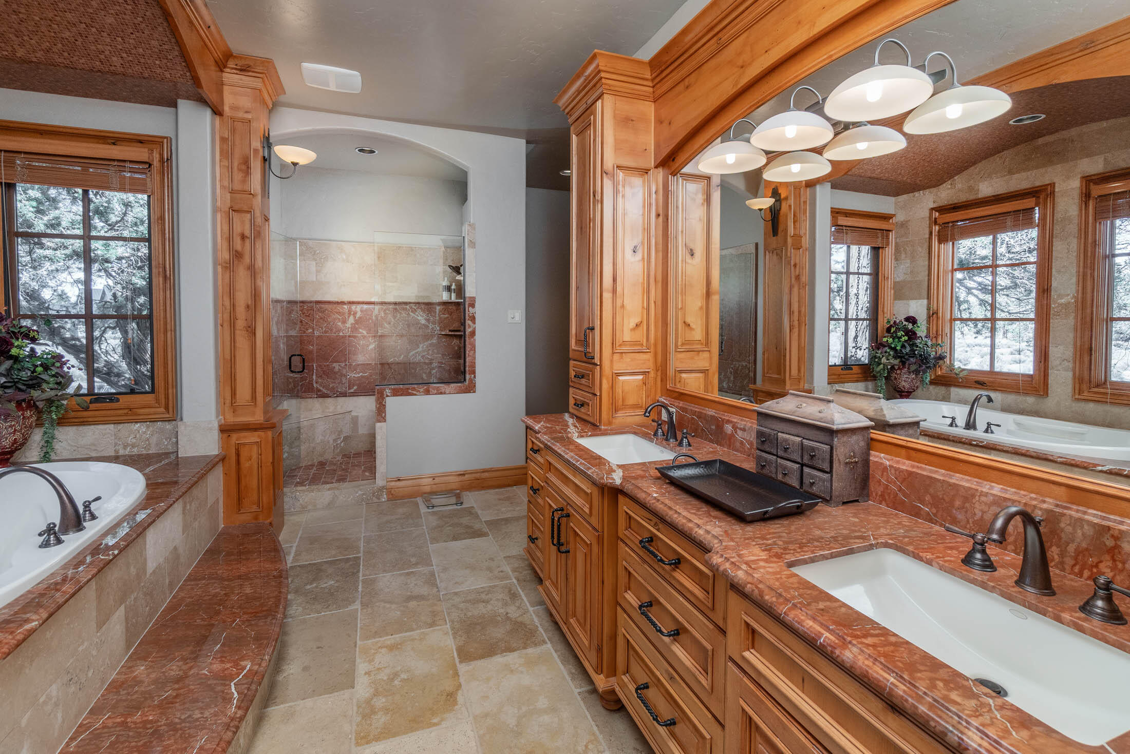 23098 Watercourse Way Bend, OR 97701 - Photo 12 of 30 12. Primary Bath