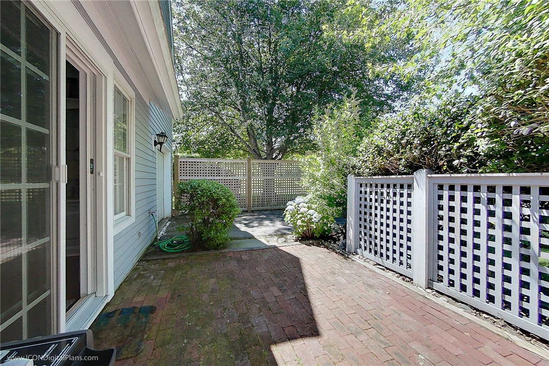 521 Corey Lane Middletown, RI 02842 - Photo 20 of 23