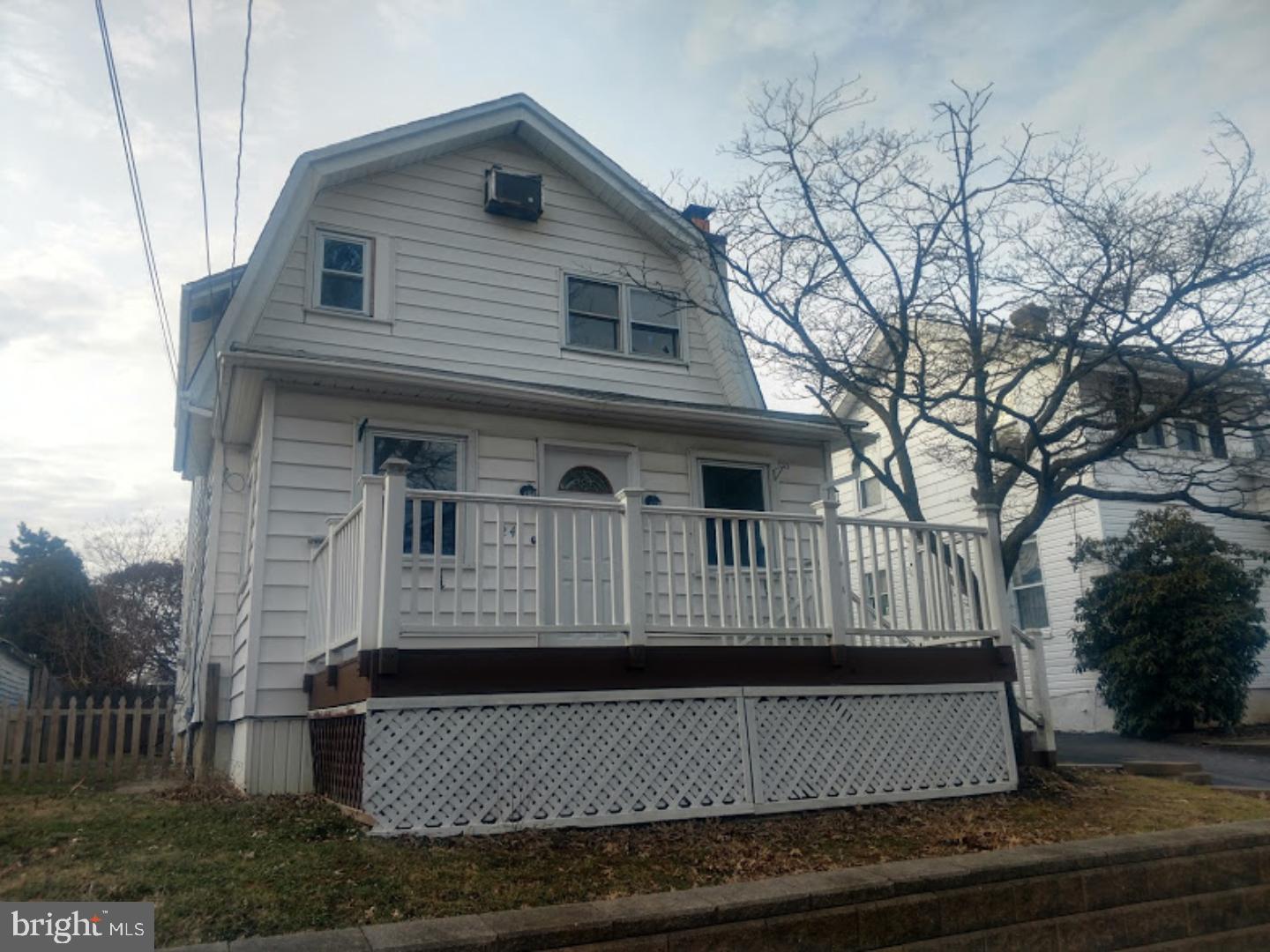 24 West Chelton Road Brookhaven, PA 19015 - Photo 1 of 18 Exterior Front