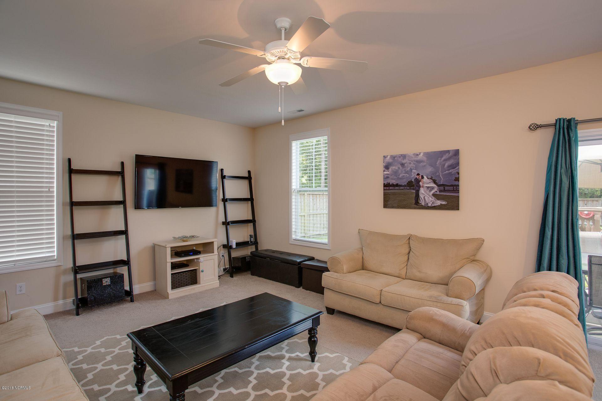 437 Albemarle Road Wilmington, NC 28405 - Photo 7 of 34 7