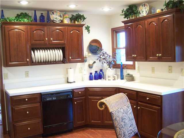 7545 Knapp Road Indianapolis, IN 46259 - Photo 5 of 11 Gallery Image 5