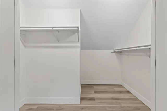 $975,000 | 8 Summer Way, Cumberland Center, ME 04021