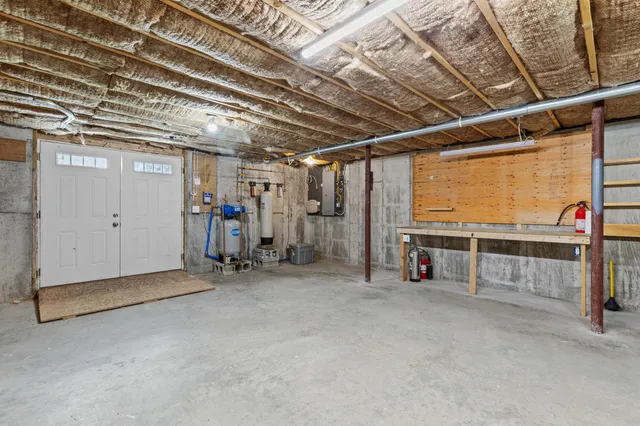 $975,000 | 8 Summer Way, Cumberland Center, ME 04021