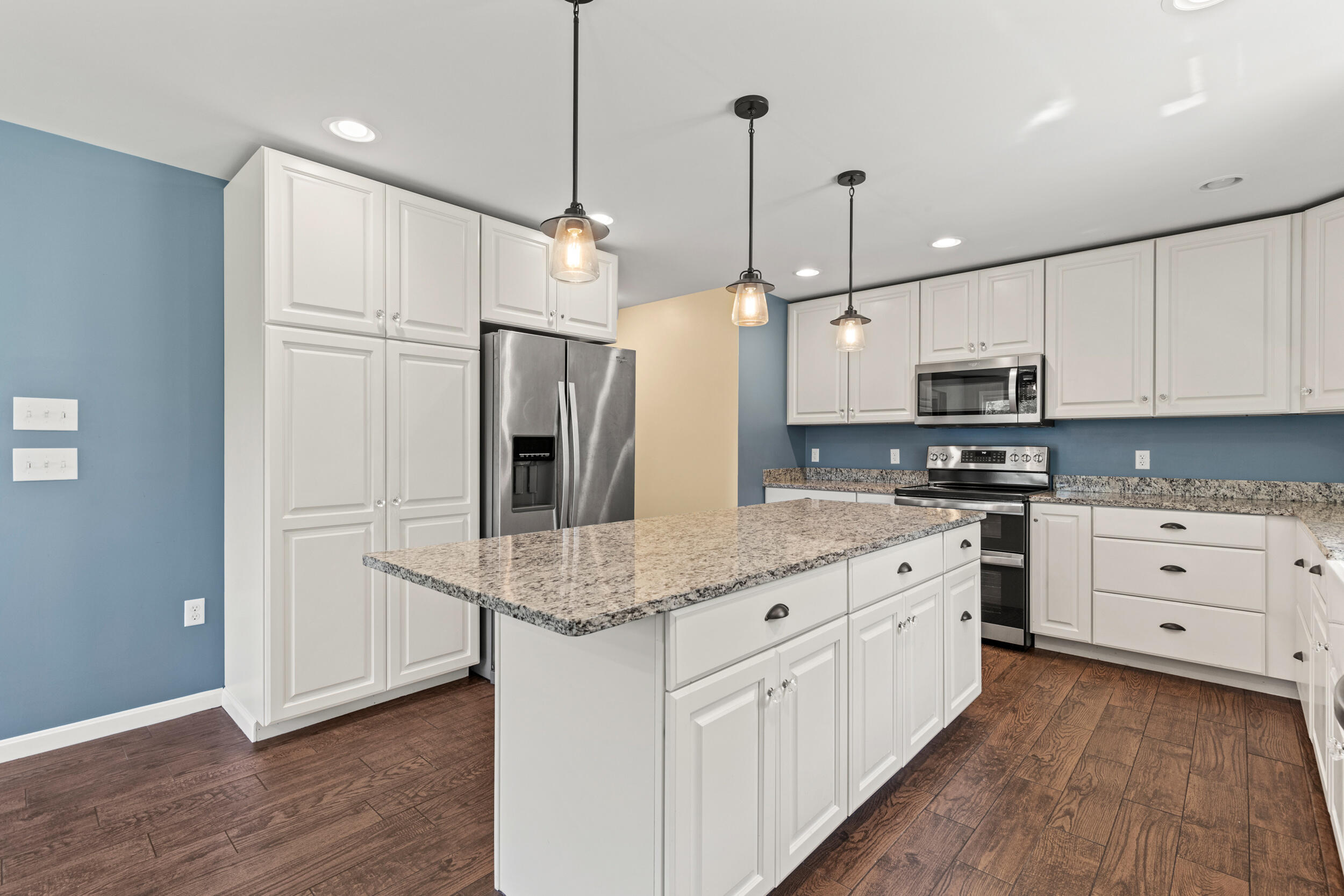 8 Summer Way Cumberland Center, ME 04021 - Photo 9 of 53 8 summer way cumberland-007