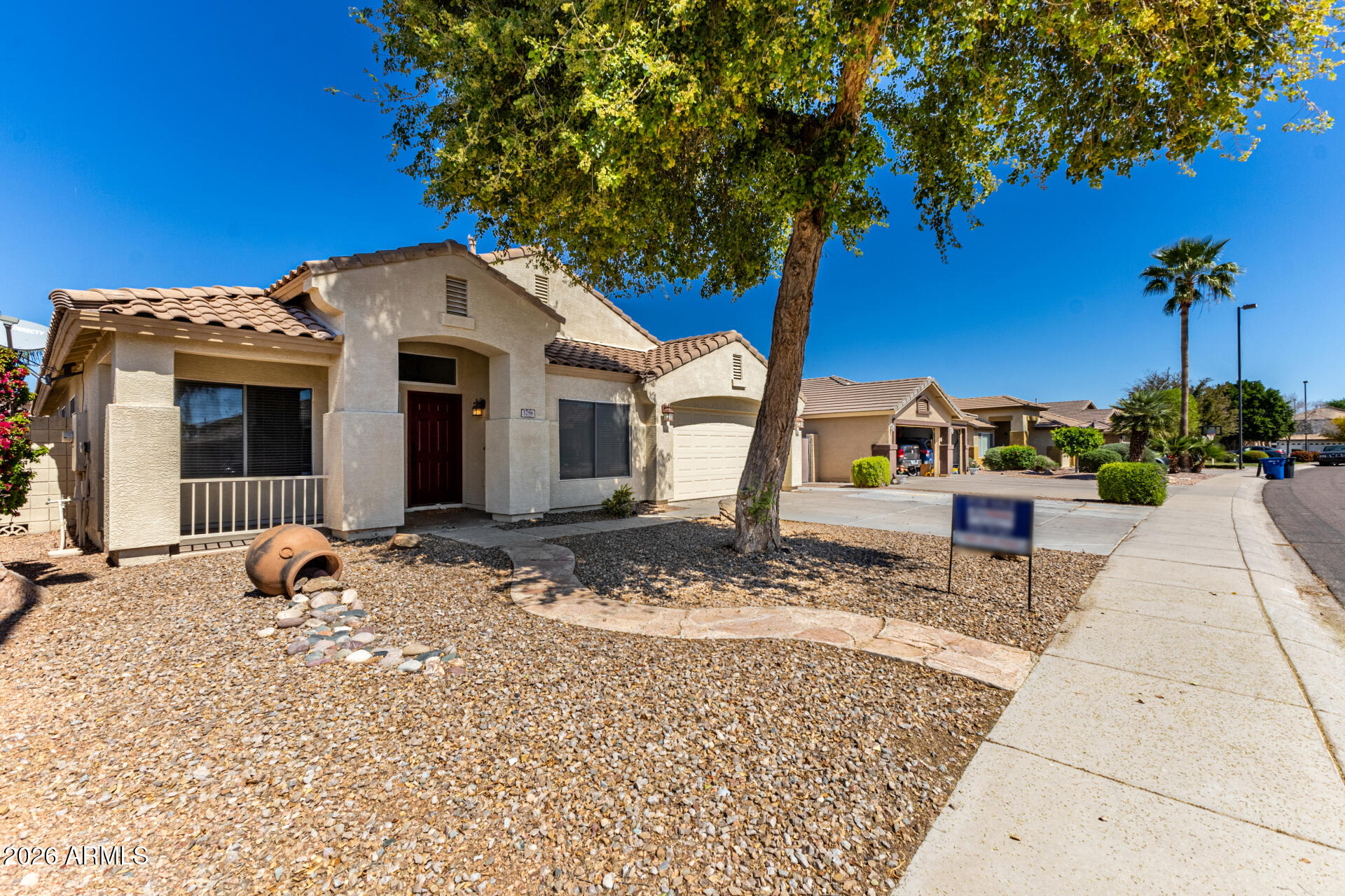 3798 South Seton Avenue Gilbert, AZ 85297 - Photo 3 of 37 03 - Seton