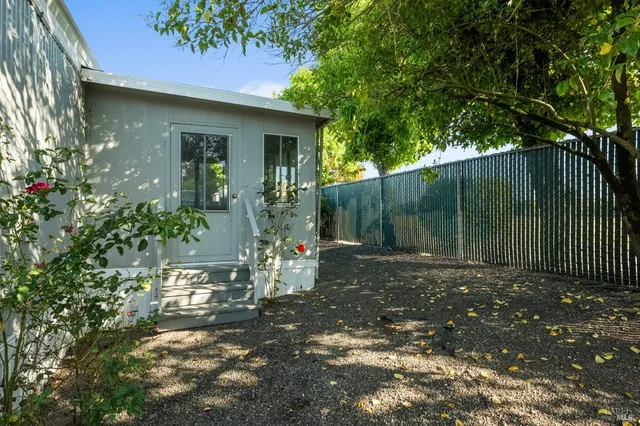 $249,000 | 300 Stony Point Road, Petaluma, CA 94952