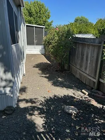 $249,000 | 300 Stony Point Road, Petaluma, CA 94952