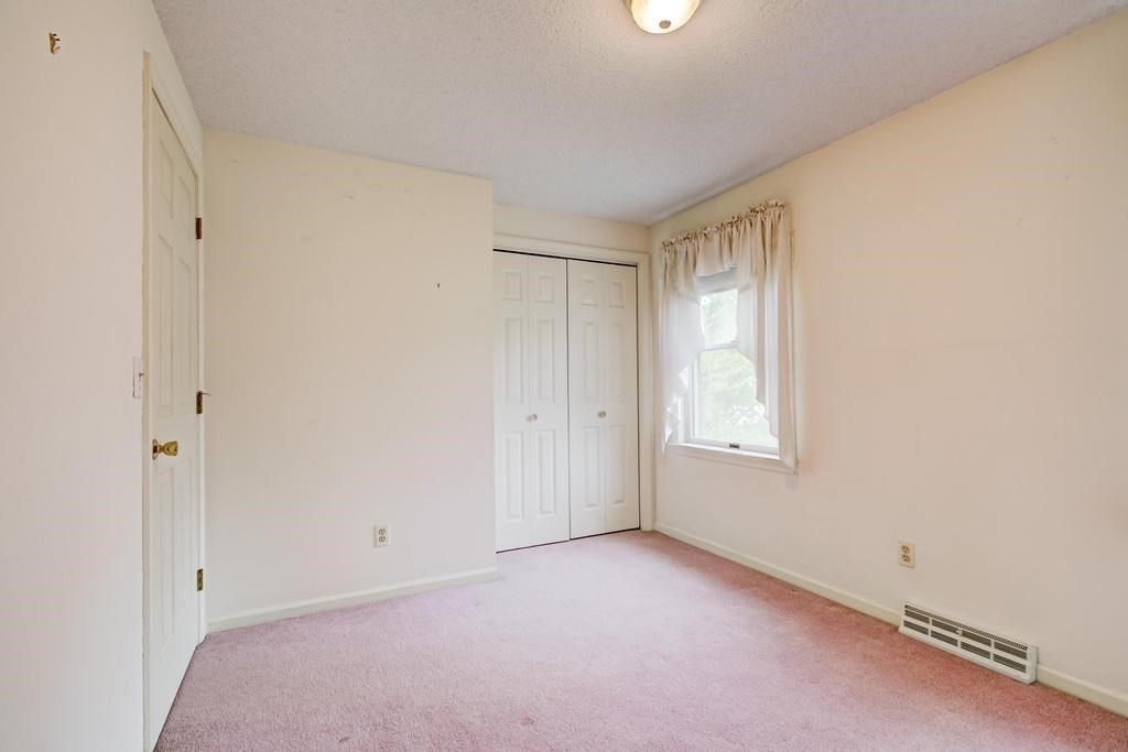 109 Apple Ridge Road West Springfield, MA 01089 - Photo 17 of 35 Gallery Image 17