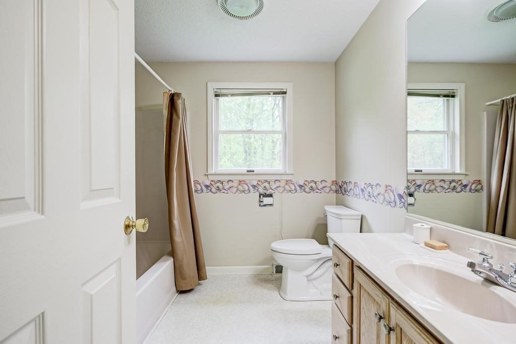109 Apple Ridge Road West Springfield, MA 01089 - Photo 19 of 35 Gallery Image 19