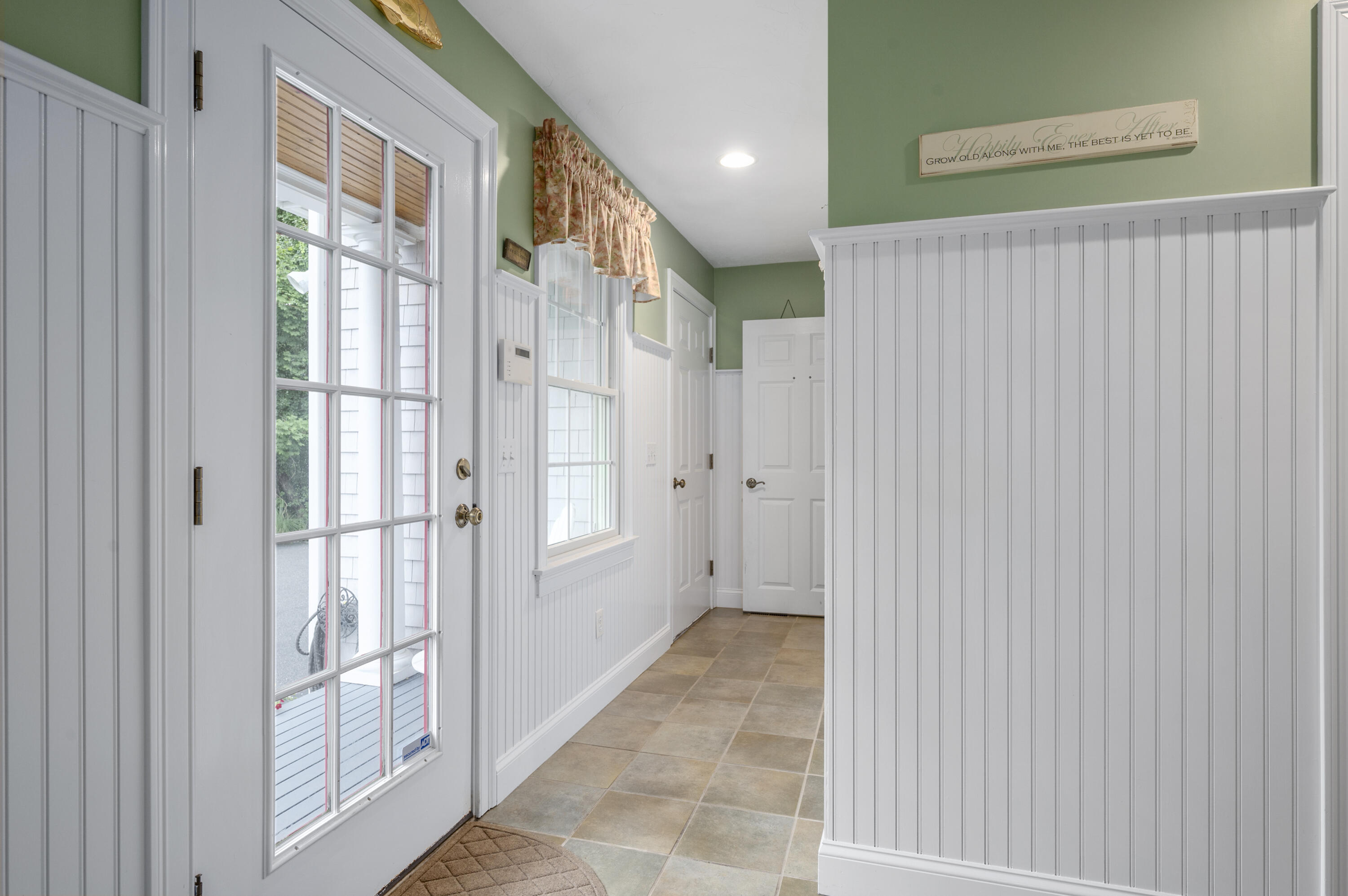 4 Cowslip Path East Sandwich, MA 02537 - Photo 22 of 54 mud room