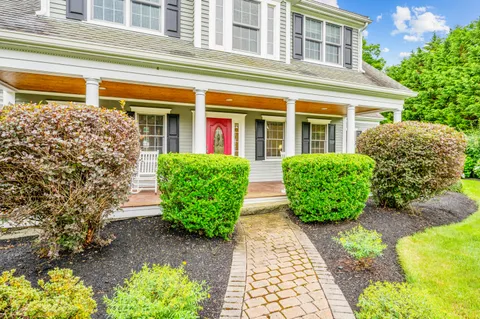 $1,999,000 | 4 Cowslip Path, East Sandwich, MA 02537