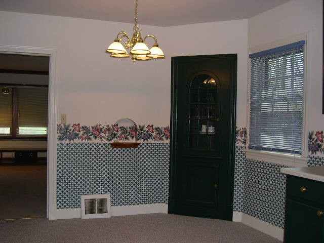 2805 North Prospect Road Peoria, IL 61603 - Photo 3 of 4 Gallery Image 3