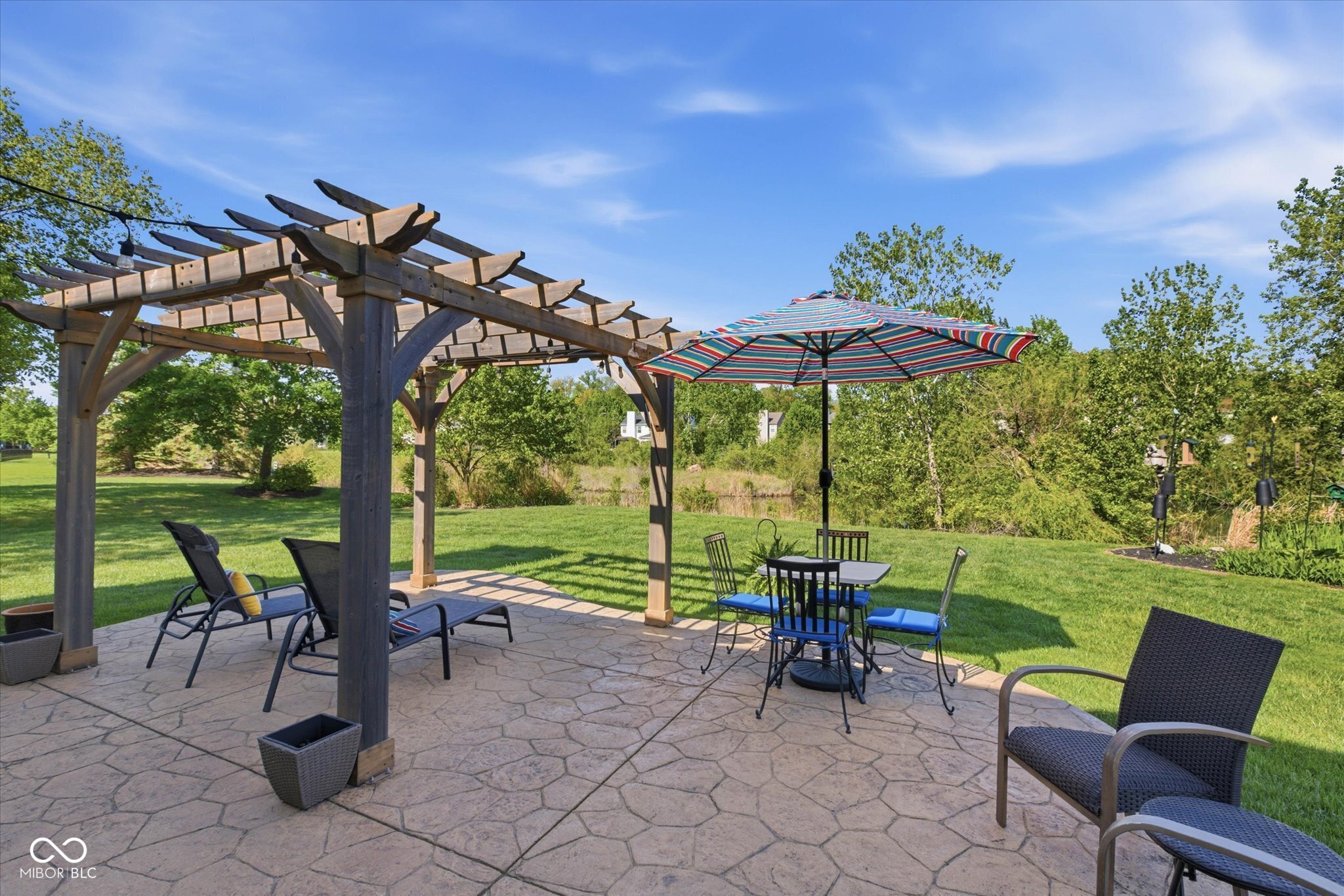 7822 Prairie View Drive Indianapolis, IN 46256 - Photo 2 of 44