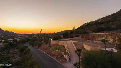 $3,900,000 | 6418 East Joshua Tree Lane, Unit 2, Paradise Valley, AZ 85253