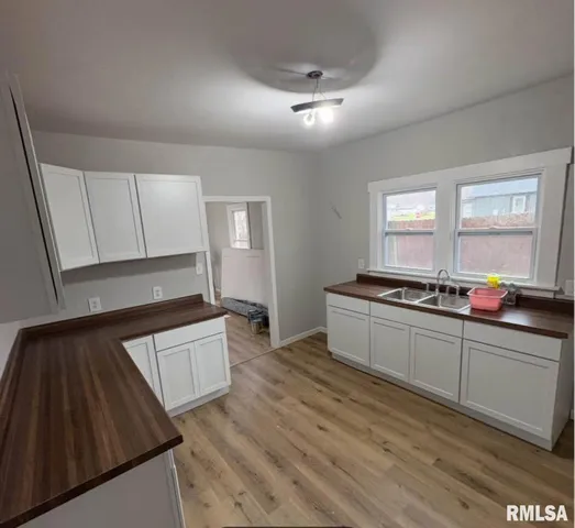 $109,000 | 618 South McLeansboro Road, Benton, IL 62812