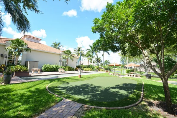 $415,000 | 9820 Lemonwood Drive, Boynton Beach, FL 33437