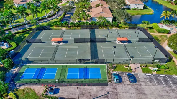 $415,000 | 9820 Lemonwood Drive, Boynton Beach, FL 33437