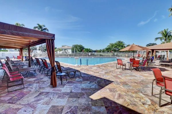 $415,000 | 9820 Lemonwood Drive, Boynton Beach, FL 33437