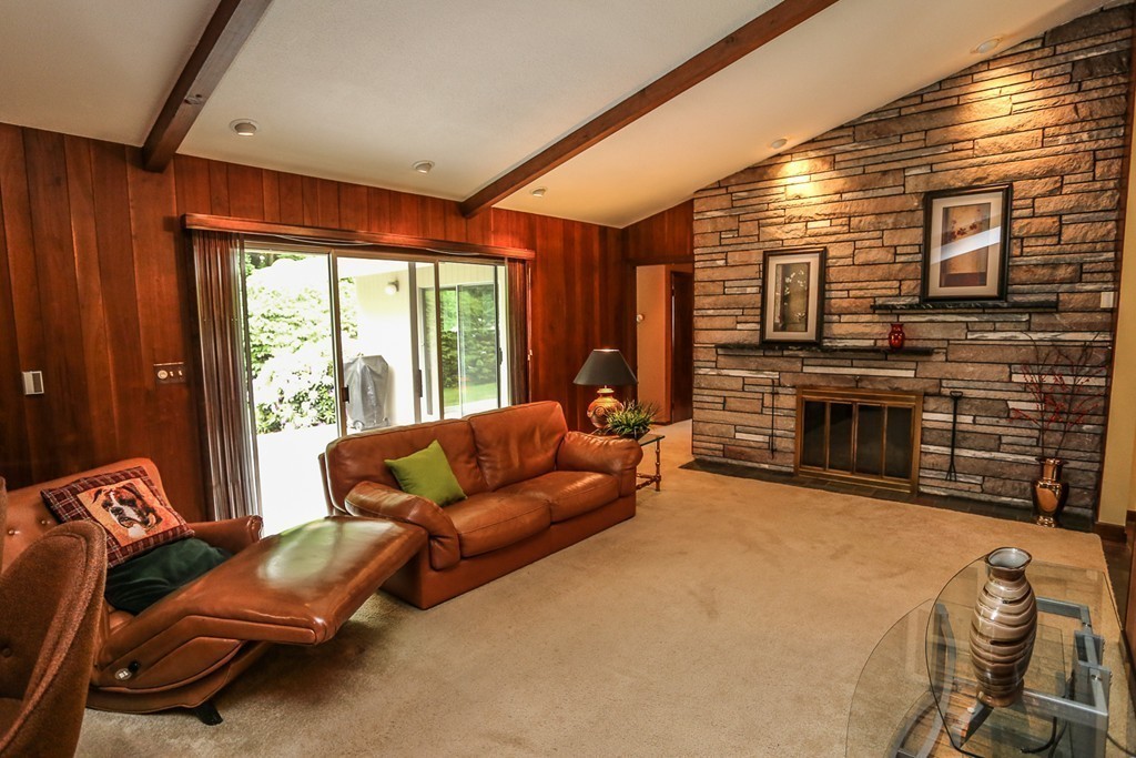 13 Rockland Road Danvers, MA 01923 - Photo 12 of 30 Gallery Image 12