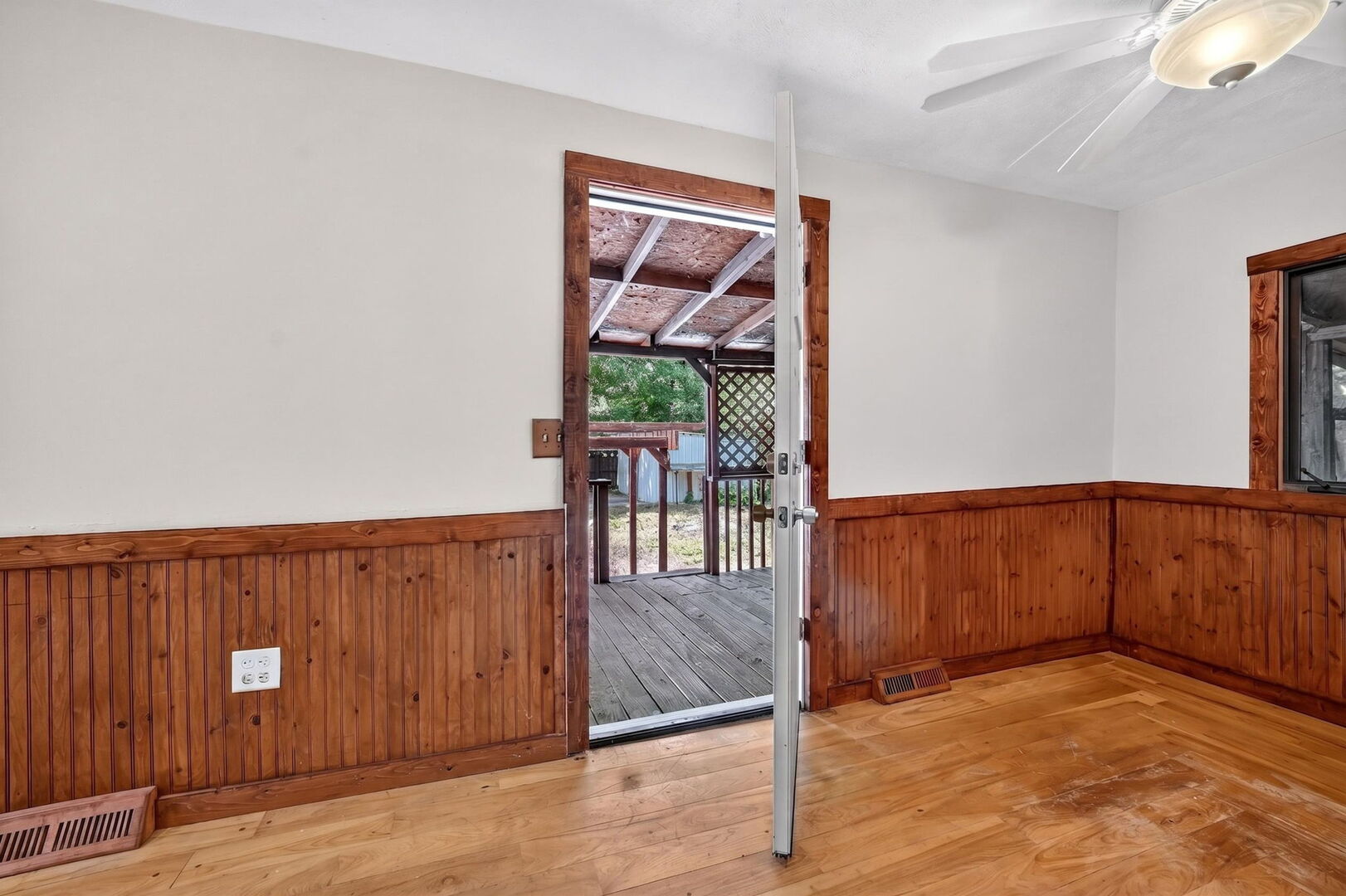 6740 Rydberg Road Rockford, IL 61109 - Photo 4 of 30 Gallery Image 4