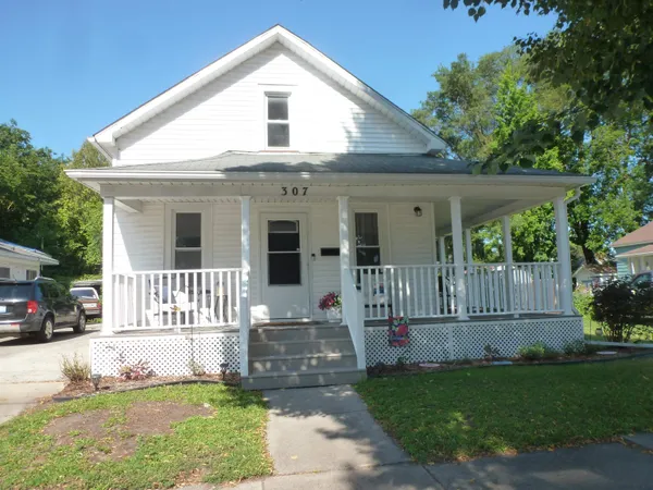 $117,000 | 307 King Street, Bay City, MI 48706