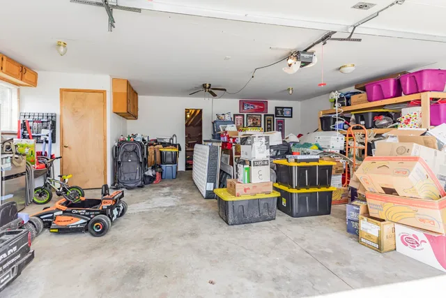 $185,000 | 18901 Wheeling Avenue, Gaston, IN 47342