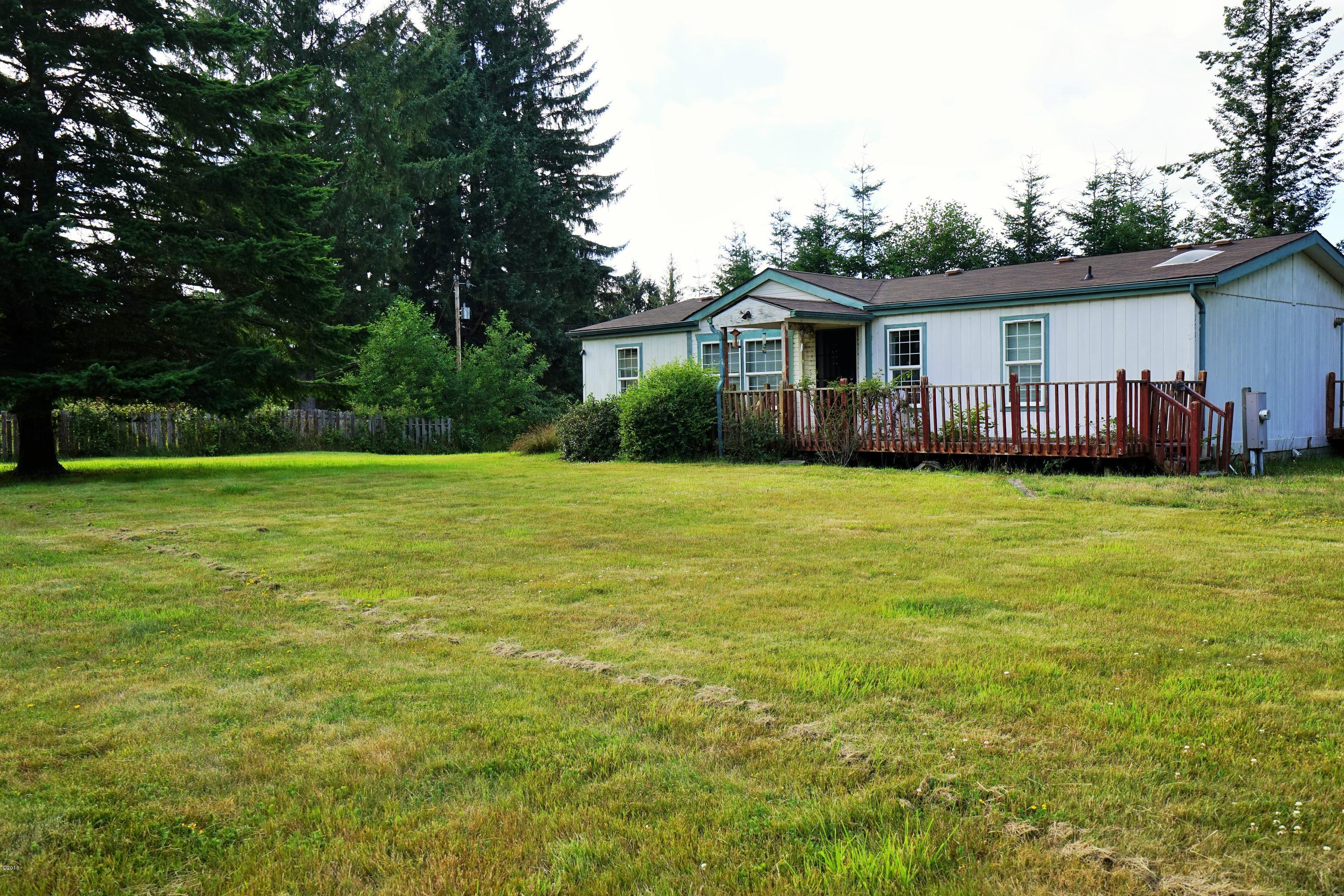 171 East Castle Road Waldport, OR 97394 - Photo 1 of 5 House