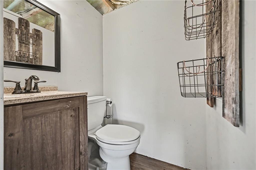 11100 Southeast State Route East Agency, MO 64401 - Photo 43 of 51 Gallery Image 43