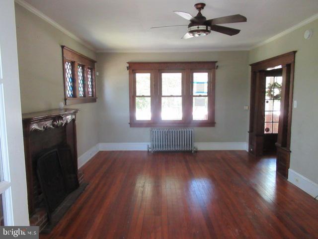 545 Tansboro Road Berlin, NJ 08009 - Photo 2 of 13 Living room