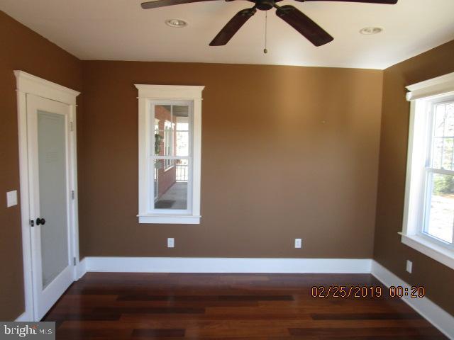 545 Tansboro Road Berlin, NJ 08009 - Photo 3 of 13 Office
