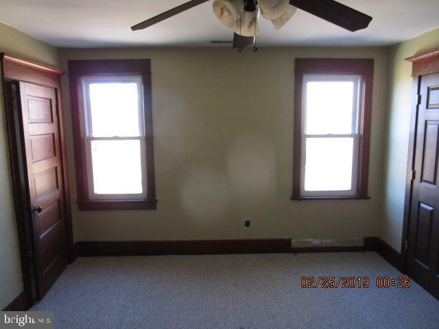 545 Tansboro Road Berlin, NJ 08009 - Photo 9 of 13 Master bedroom