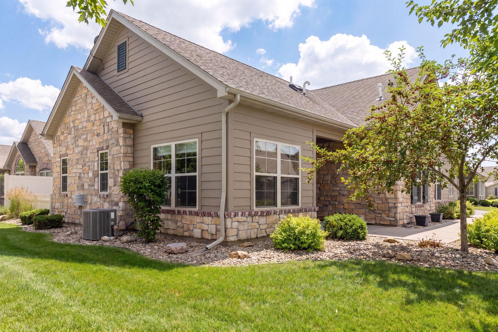 24098 Rivers Edge Road Rogers, MN 55374 - Photo 3 of 55