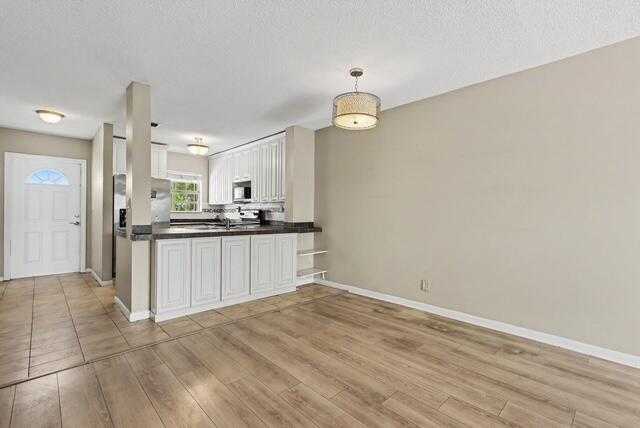 8327 Fairway Road, Unit 8327 Sunrise, FL 33351 - Photo 3 of 15 8327-23