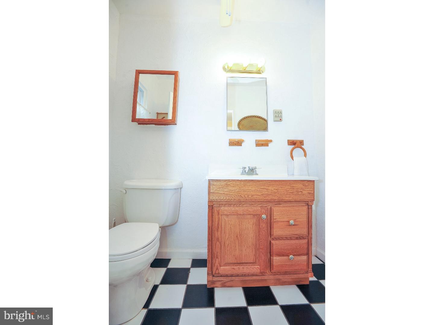 1435 Devon Road Warminster, PA 18974 - Photo 15 of 25 Half Bath