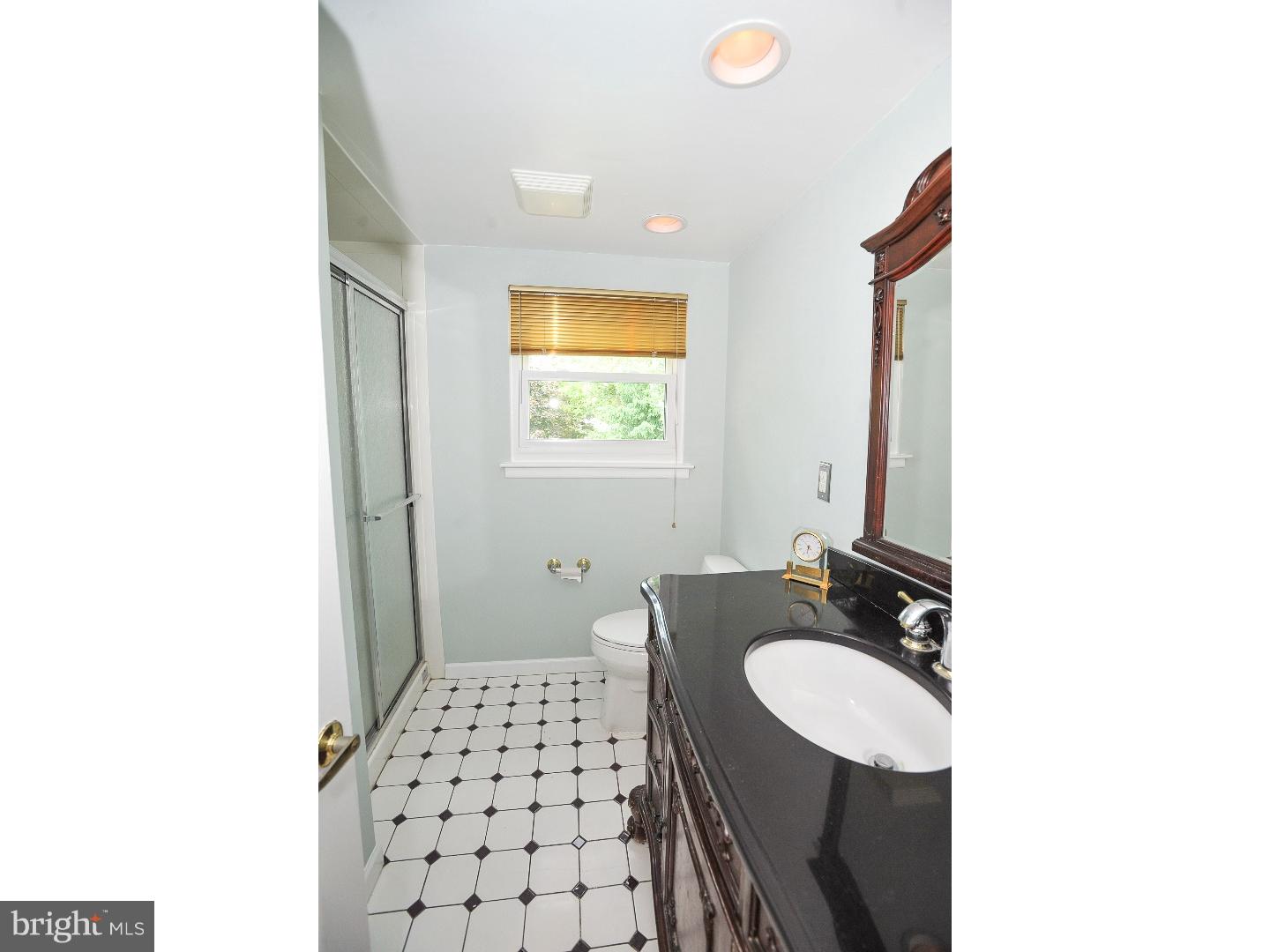 1435 Devon Road Warminster, PA 18974 - Photo 17 of 25 Bathroom