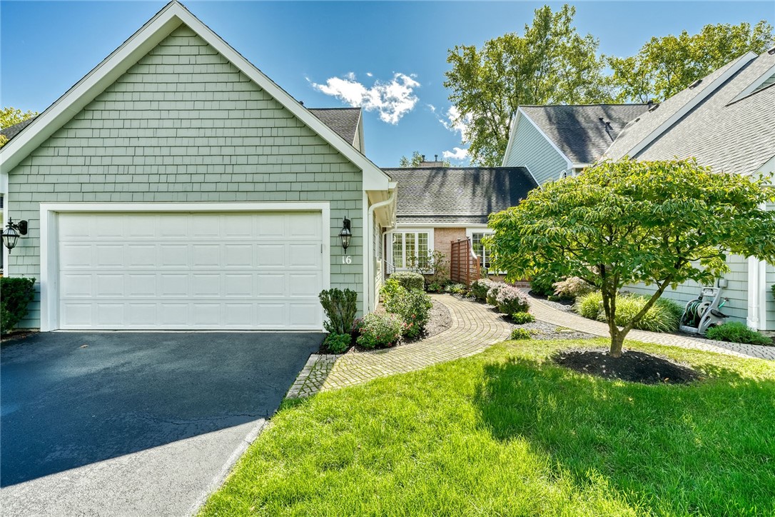 16 Landing View Lane Perinton, NY 14450 - Photo 3 of 45