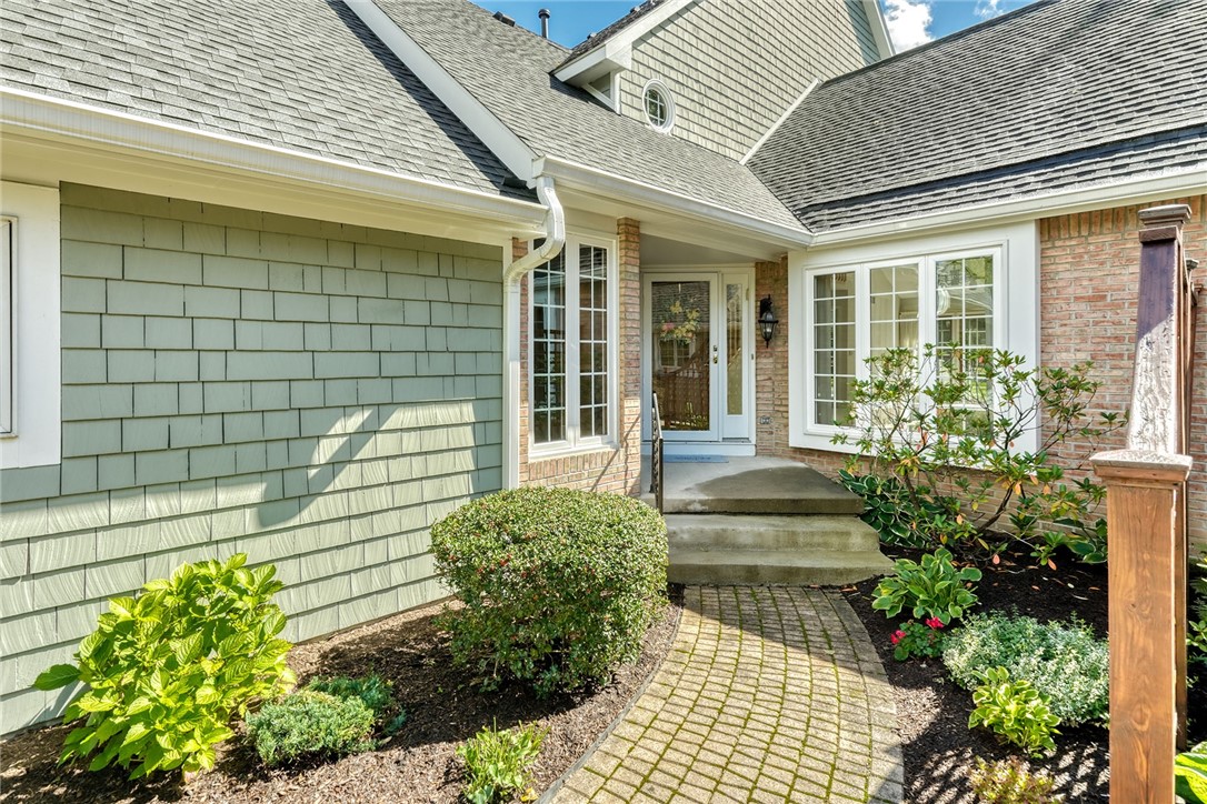 16 Landing View Lane Perinton, NY 14450 - Photo 4 of 45