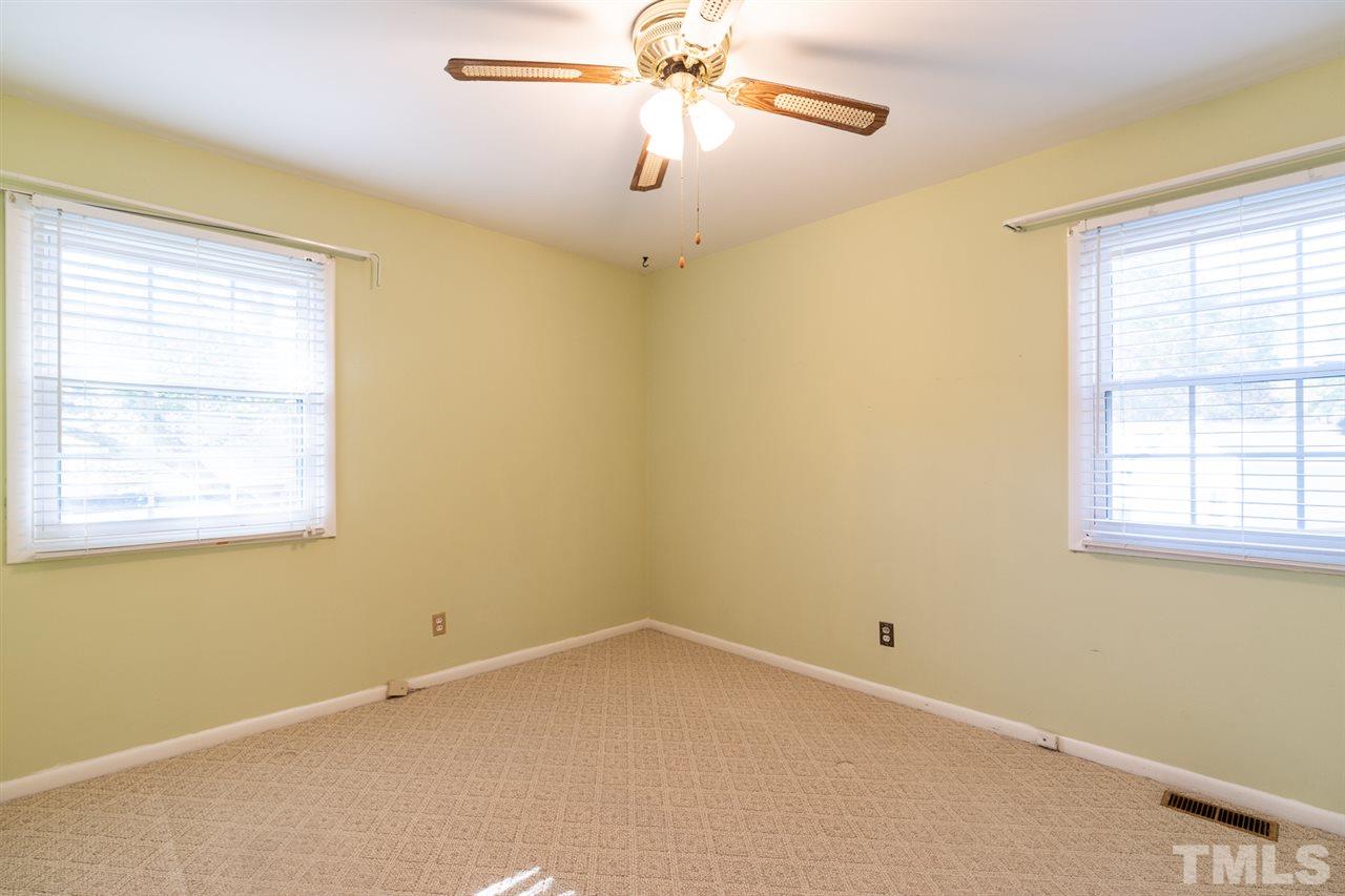 2505 Remington Road Raleigh, NC 27610 - Photo 18 of 30