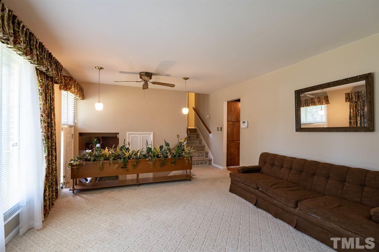 2505 Remington Road Raleigh, NC 27610 - Photo 6 of 30