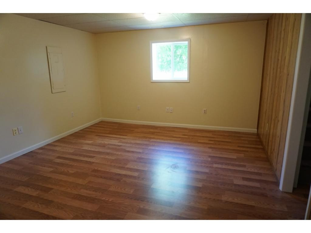 115 Fall Street Gray, TN 37615 - Photo 20 of 21 Den Rec Room