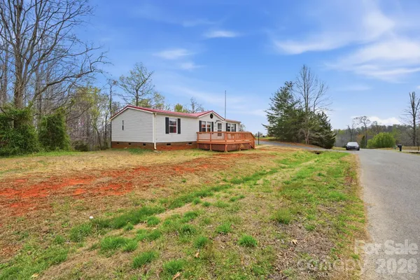 $204,999 | 2862 Eagle Point Drive, Trinity, NC 27370