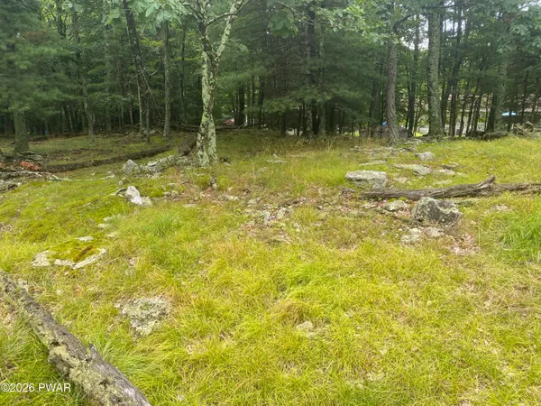 $15,000 | 110-112 Re Redwood Court Road, Milford, PA 18337