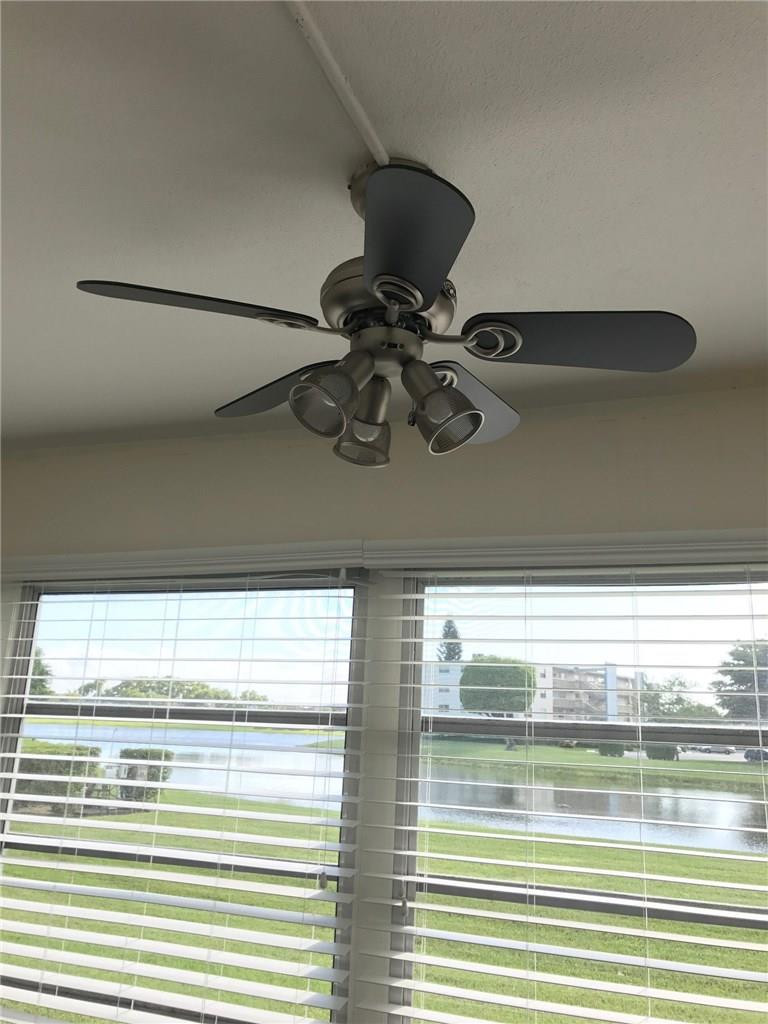 1072 Cornwall East, Unit 1072 Boca Raton, FL 33434 - Photo 9 of 10 Photo 9
