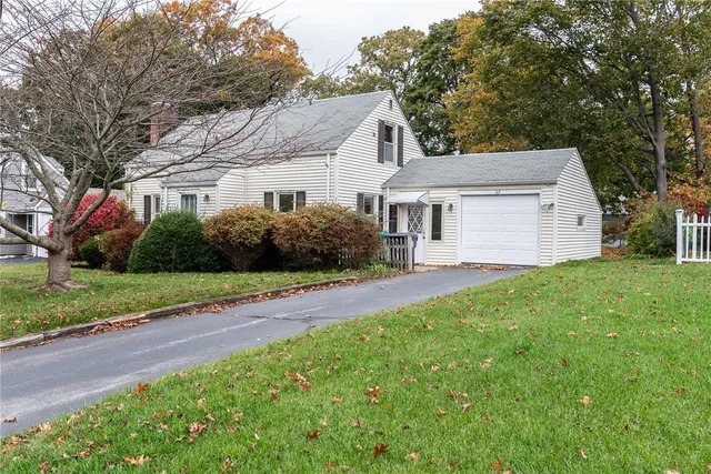 $385,000 | 67 Brewster Drive, Warwick, RI 02889
