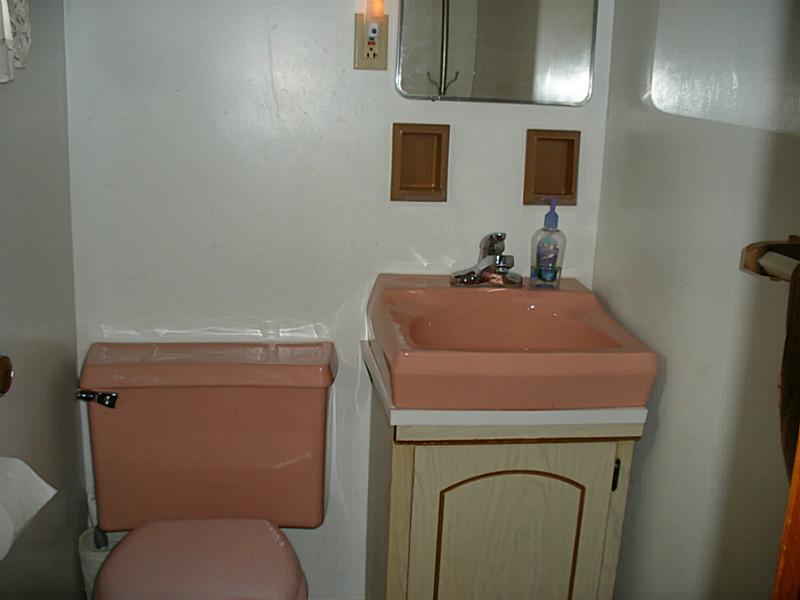 280 Thompsonville Road Canonsburg, PA 15317 - Photo 18 of 25 Partial Bath.