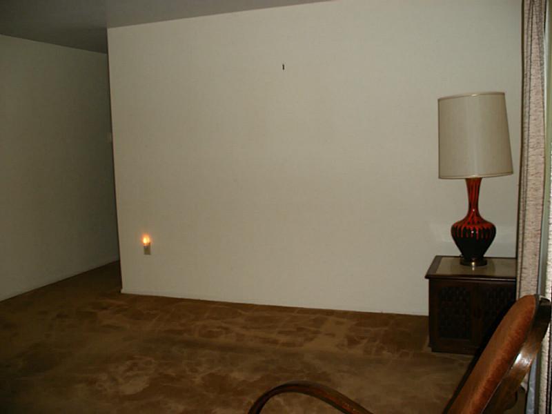 280 Thompsonville Road Canonsburg, PA 15317 - Photo 8 of 25 Living Room.